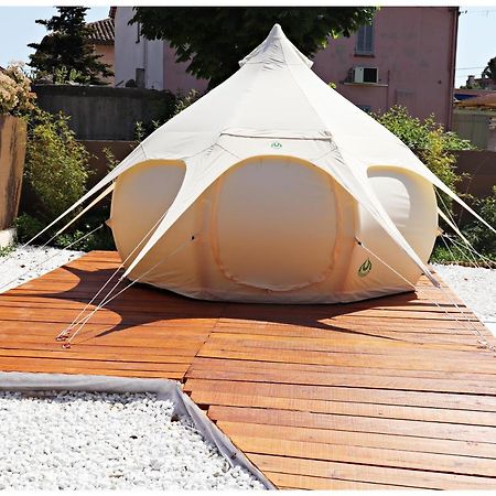 Superbe Glamping Avec Terrasse Privative 5Min Mer 칸느 외부 사진