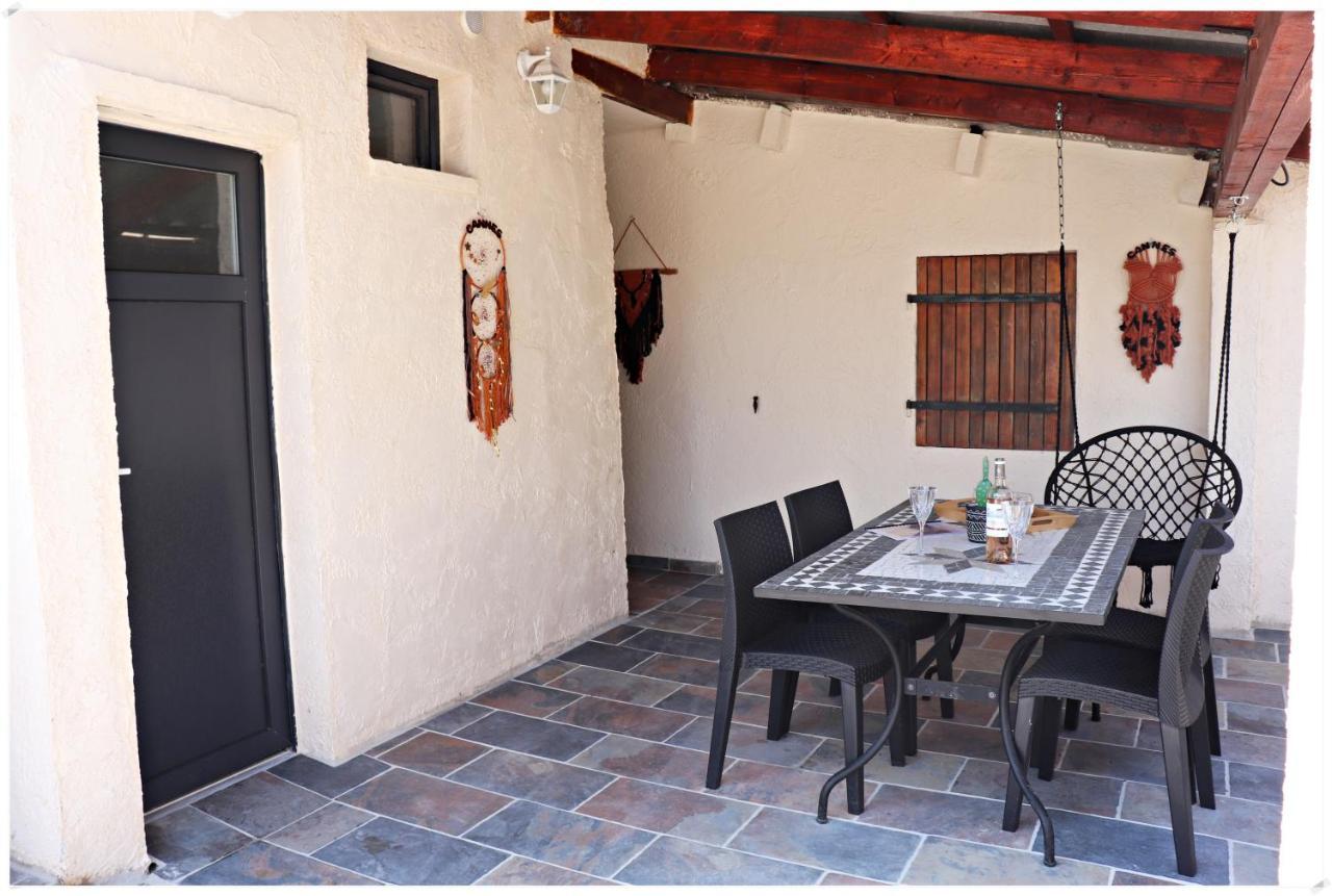 Superbe Glamping Avec Terrasse Privative 5Min Mer 칸느 외부 사진